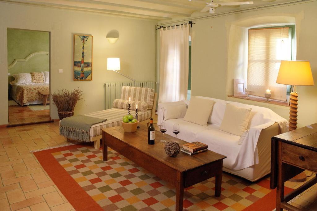 Hotel La Placa מאדרמאניה מראה חיצוני תמונה